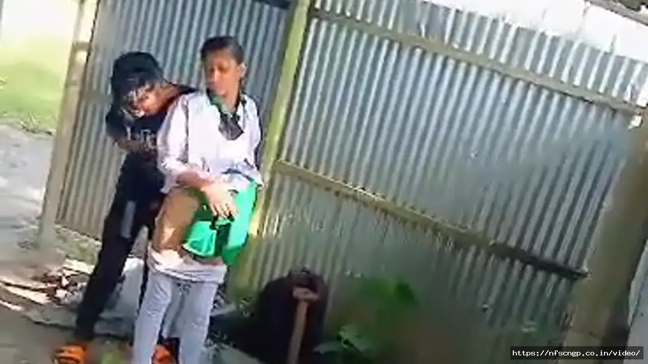 Watch Bengali Village College Lover's Outdoor Standing Pose Sex