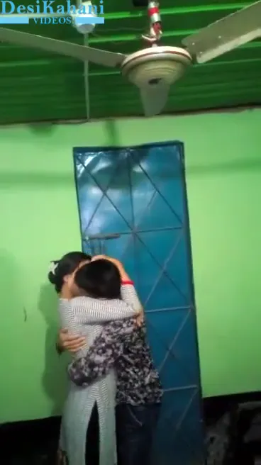 Chhote Bhai and Badi Behan Homemade Hot Sex Video