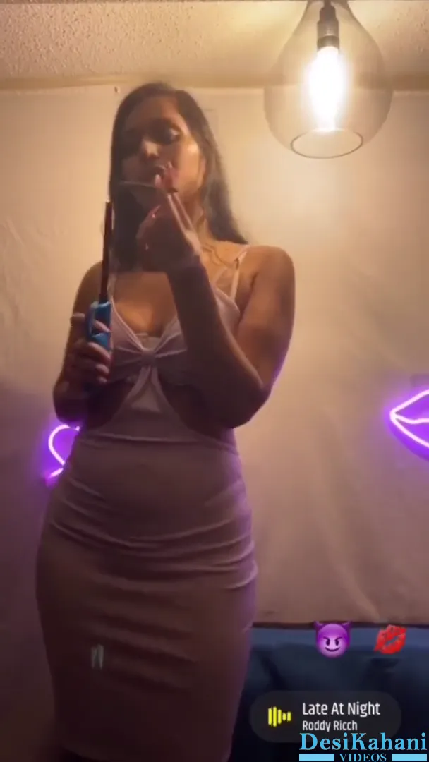 Thumbnail for High class sexy randi ke raand-pann ki Desi Sex Video Clip