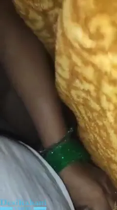 Hot sex video of the wife wearing green blouse