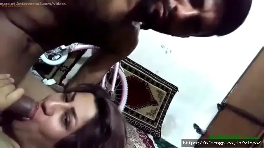 Watch Muslim Aunty Sucks Driver's Big Cock