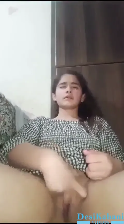 Watch Pari Jaise Girl Ki Fingering Video