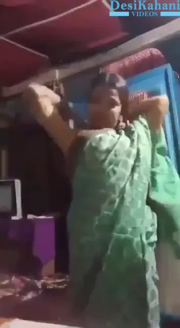 Sexy young girl ki kamsin jawani wali Hot Nude Girl Video