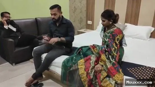 Divorce seeking wife's mast chudai wali Desi Sex Video