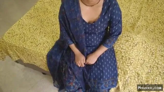 Sister's Hindi sex video alone at home