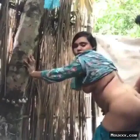 Desi Sex MMS Video of thin boy and fat girl