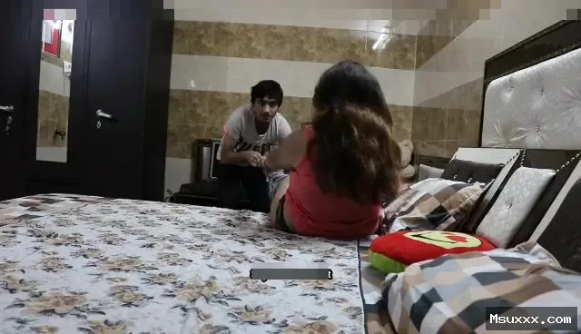 Moti girlfriend fucked her boyfriend in her bedroom