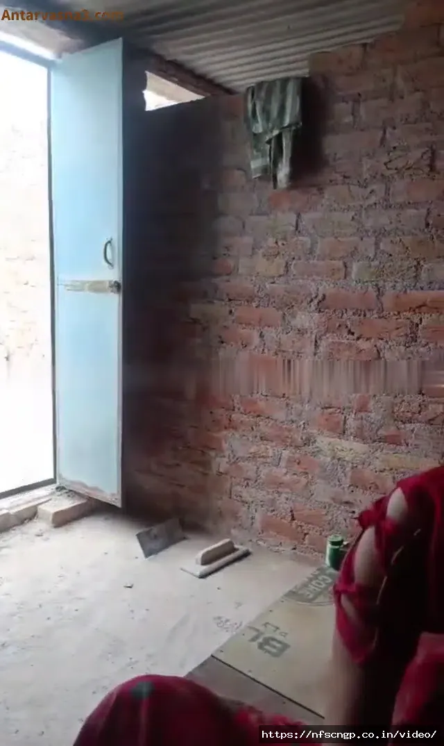 Thumbnail for Vaid Ji Fucked Aunt On The Pretext Of Waist Treatment